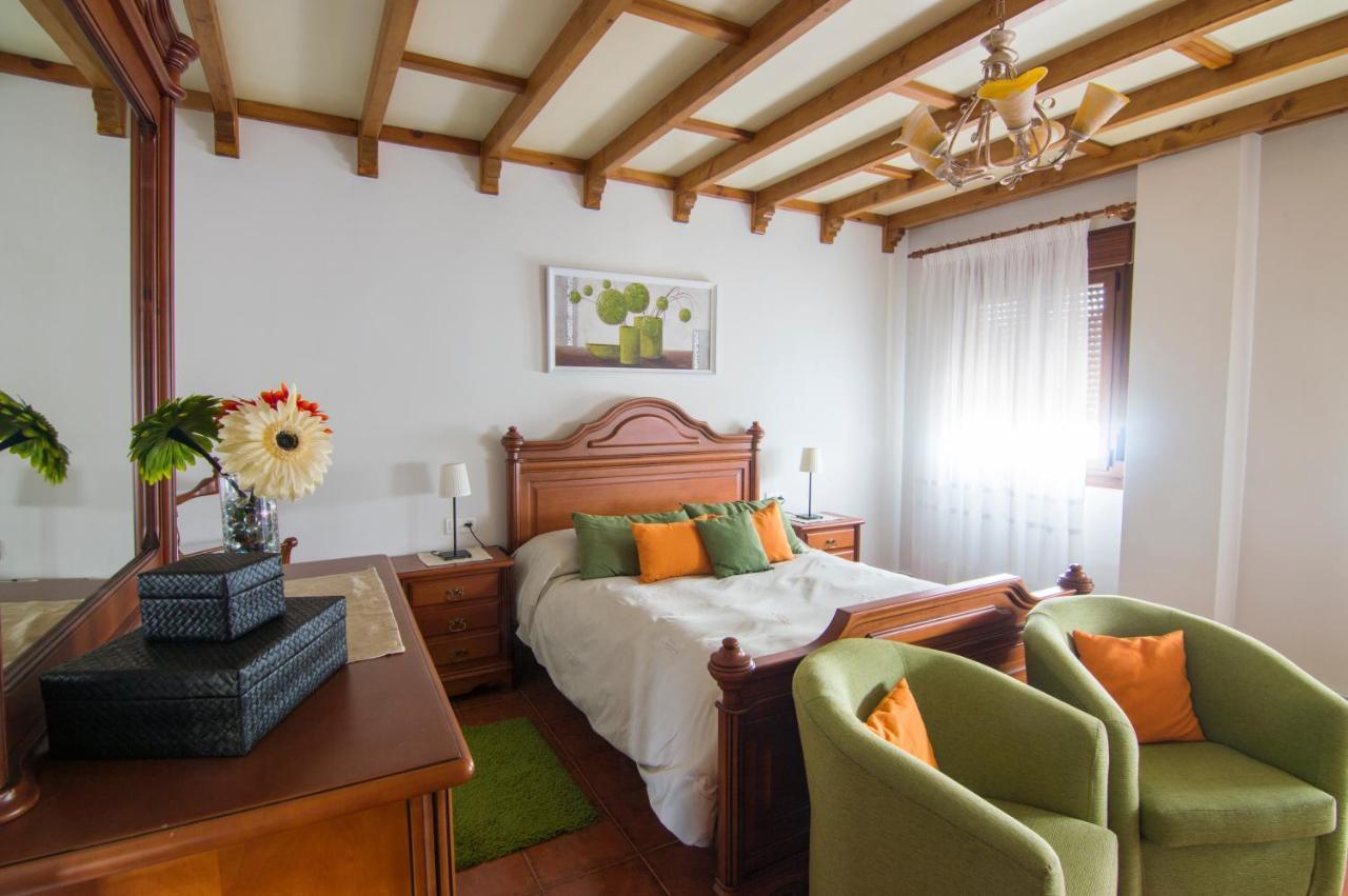 One-Bedroom Suite,996481300:JPEG